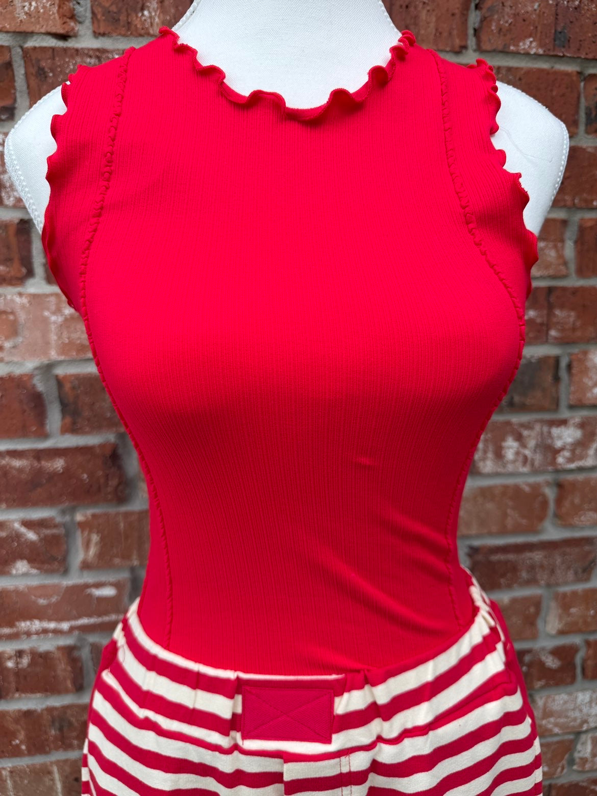 Sweetheart Ribbed Tank